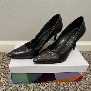 Katy Perry The Sissy Iridescent Pump